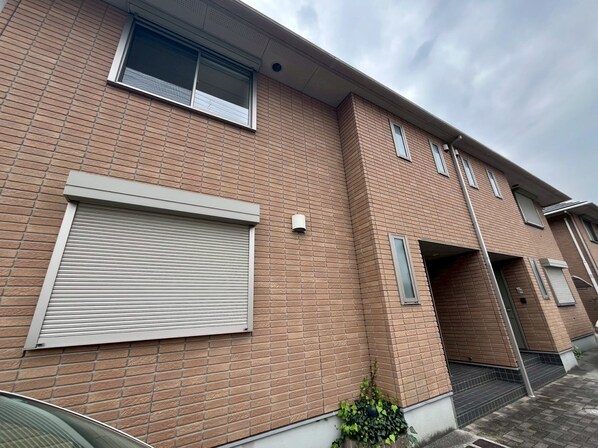 インパルスの物件外観写真